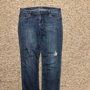 KUT distress’s boyfriend jeans size 10